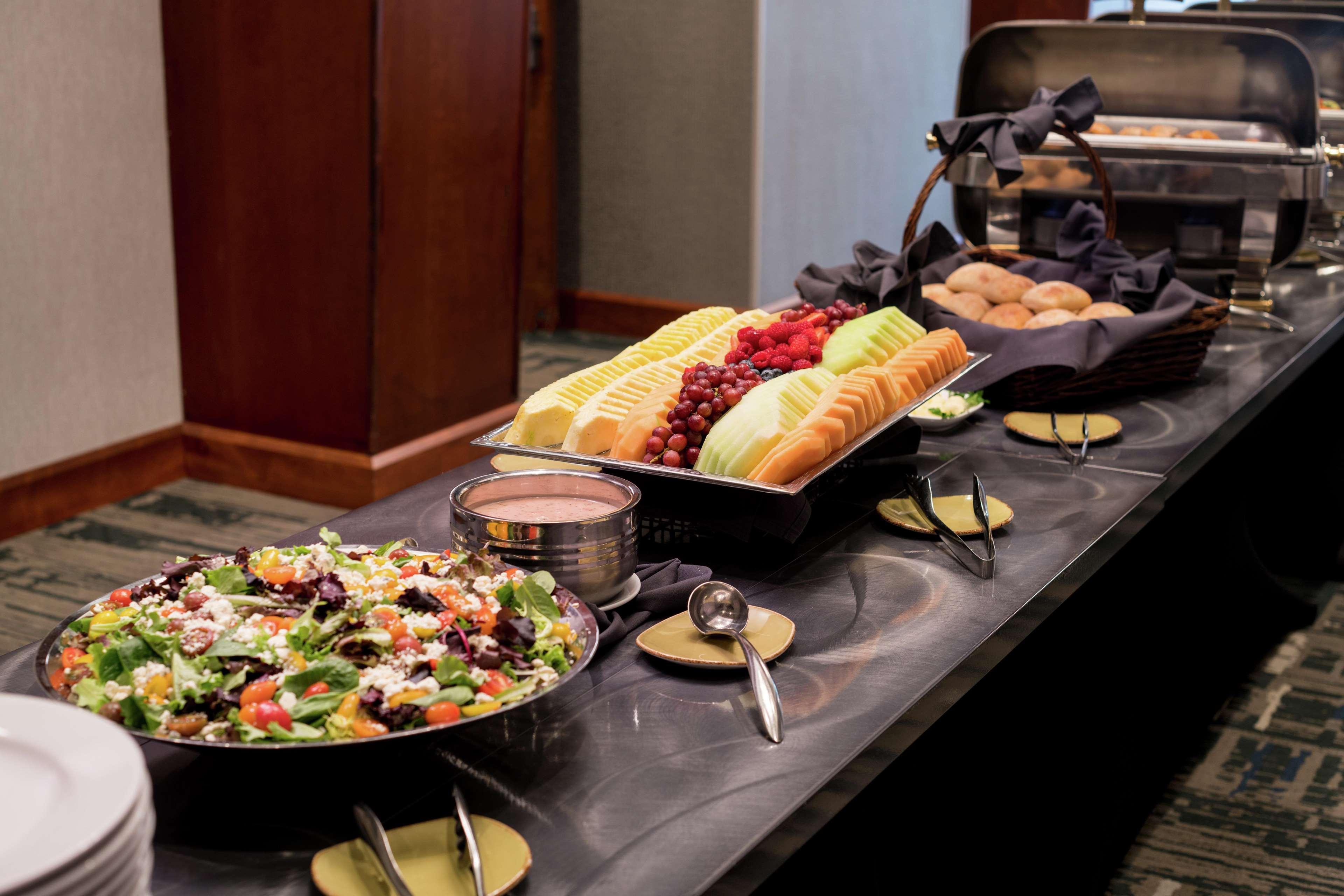 Doubletree By Hilton San Francisco Airport North Bayfront Hotell Brisbane Exteriör bild