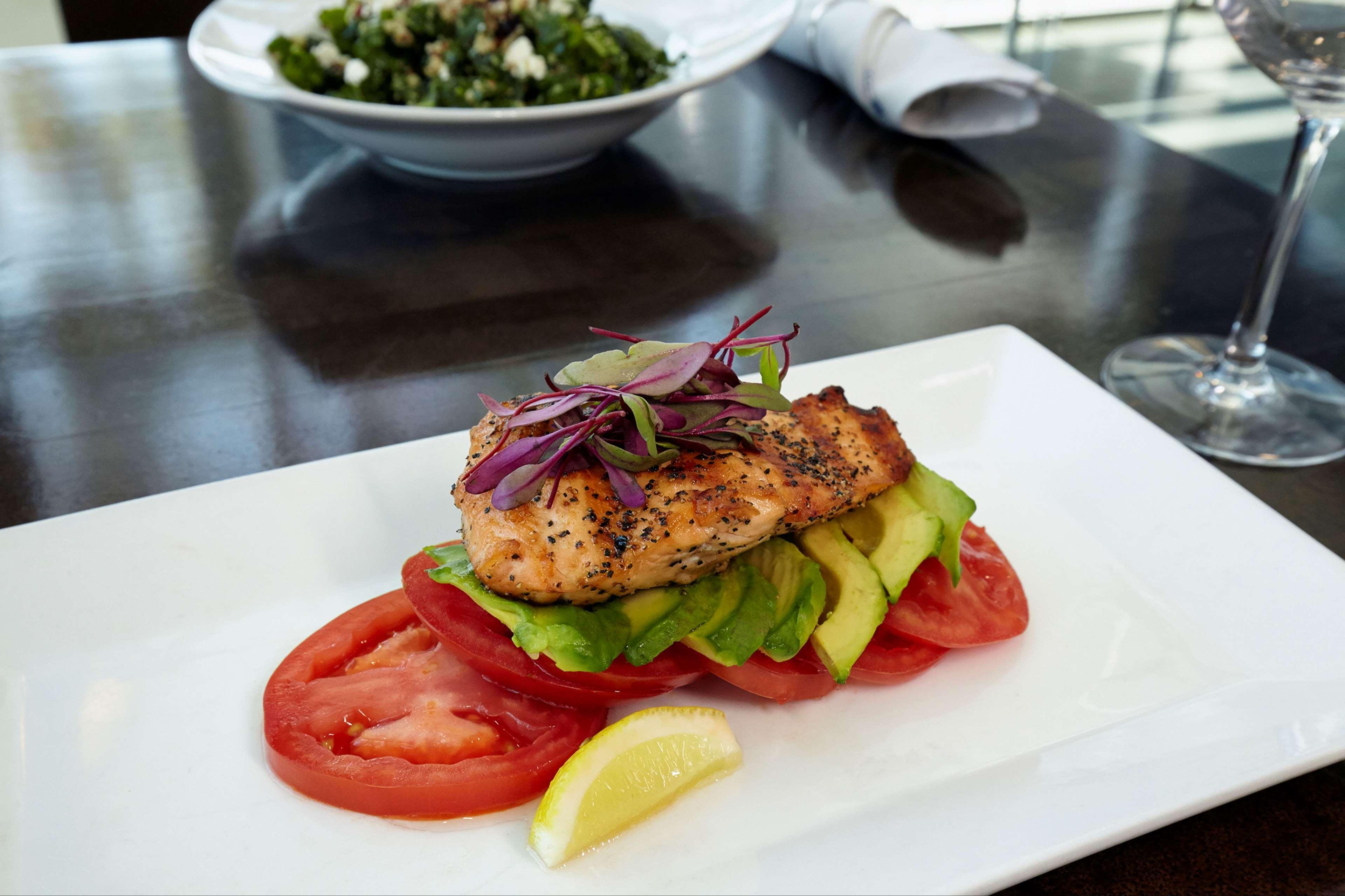 Doubletree By Hilton San Francisco Airport North Bayfront Hotell Brisbane Exteriör bild